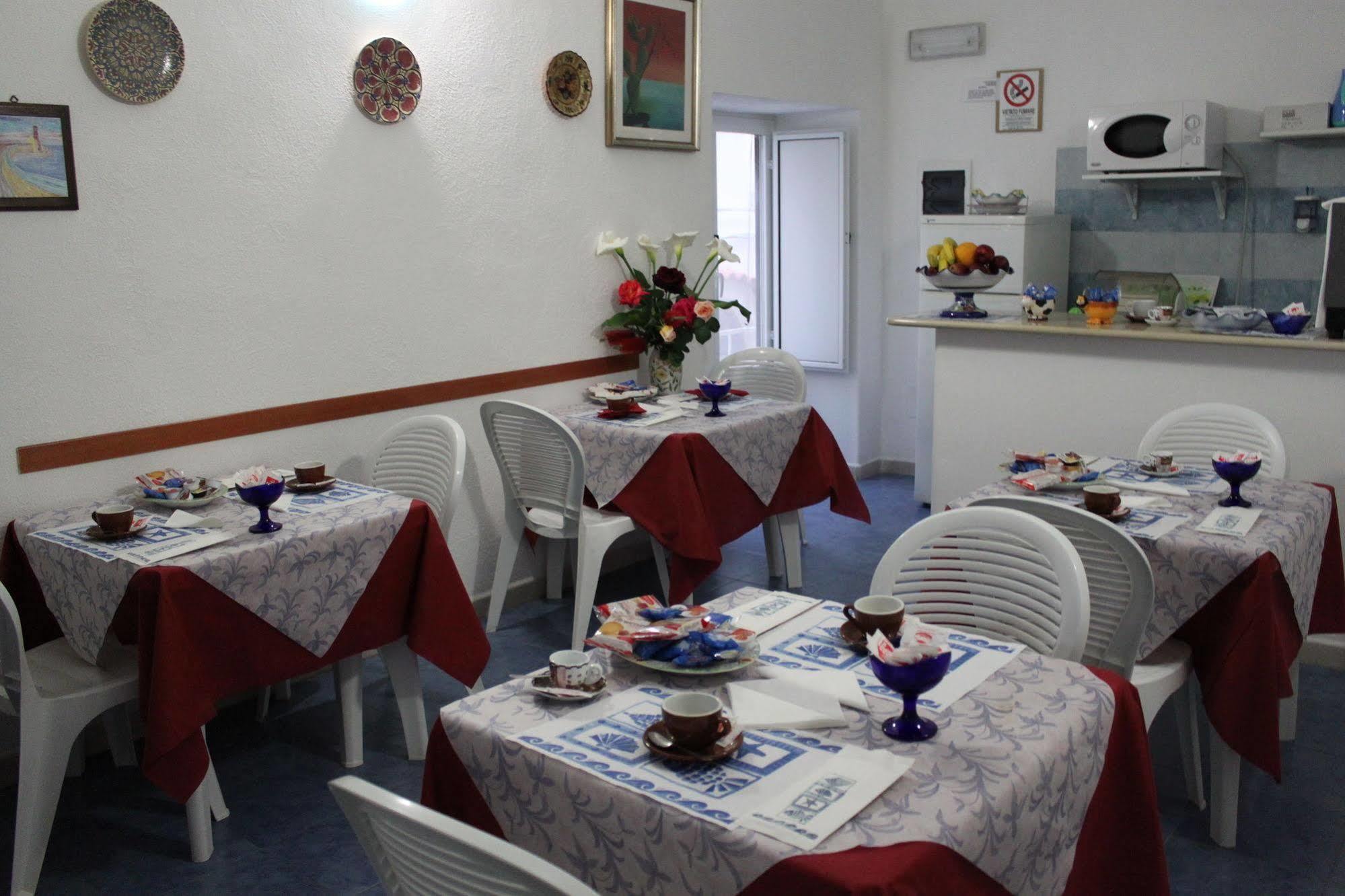 Albergo Locanda Sul Mare Isquia Exterior foto